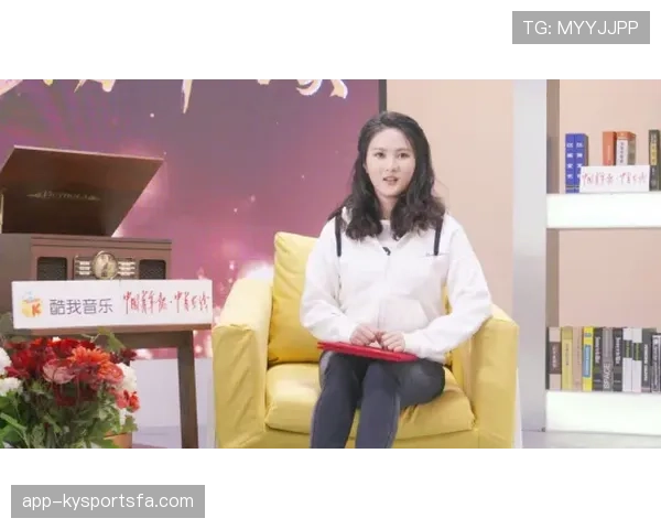 张常宁训练完直接啃鸡腿，这自律和放纵切换也太丝滑了吧